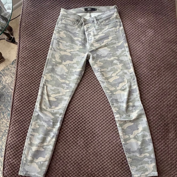 Hudson Denim - Hudson Barbara Super Skinny Camo Jeans Size 28 Grey Camouflage Stretch Skinny